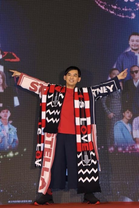 黄子佼偷删置顶律师函? 恩师张小燕被点名:该出面了