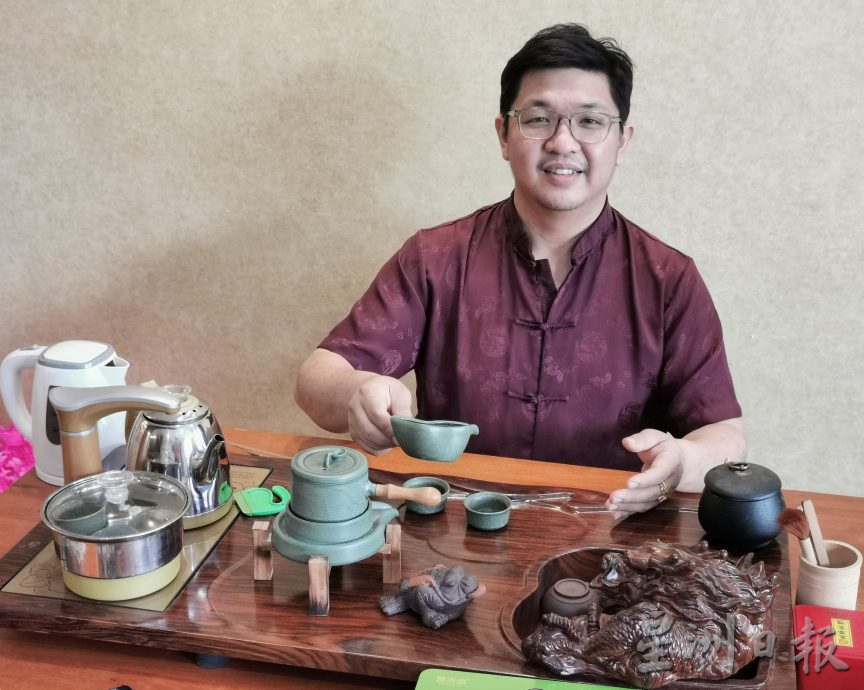 有故事的人：峇福建道士张伟典弘扬正道