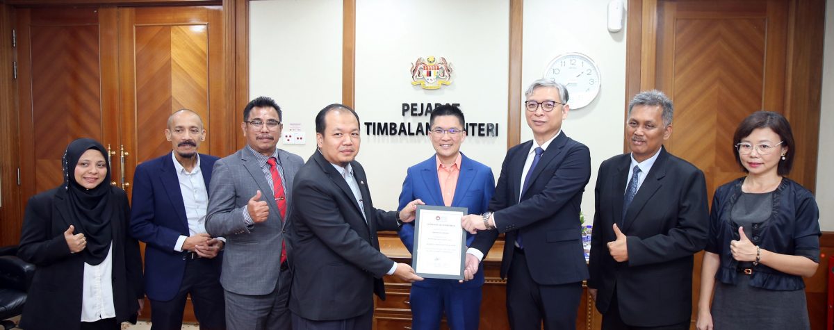 （2图）有意修读教育专业和考取相关资格的在职老师要注意了！新纪元大学学院和UPSI合作