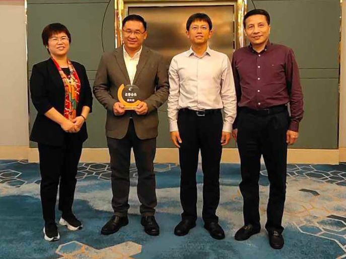 (全国版)世界永春青年联谊会聘任拿督威拉颜天禄为第一届理事会名誉会长