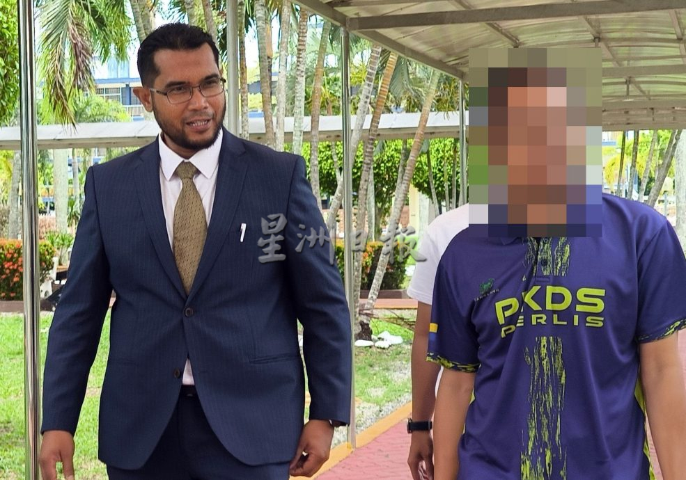 玻大臣儿、州政府高官等5人1万保外,反贪会:调查案件包括供应饮用水给皇室病房