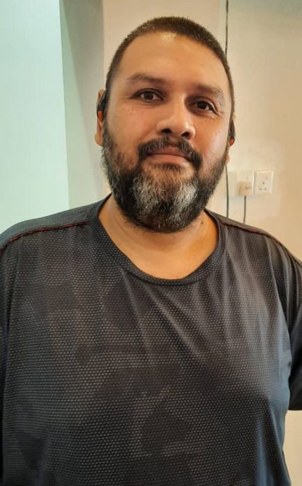 (全国版)马六甲12学校签署反对开设国文数理班备忘录