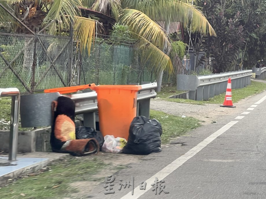 （古城封面主文）甘榜垃圾桶72变·这次变橙色 村民一定看得到