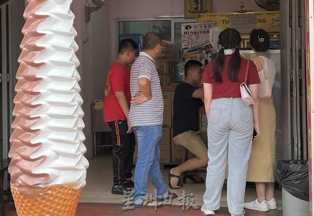 （古城封面主文）鸡场街红屋公假迎客·“娘惹”处处可见