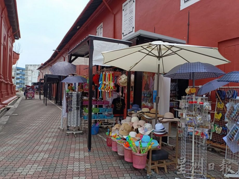 (古城第三版主文)骆慧茹:红屋档口提升,规格划一