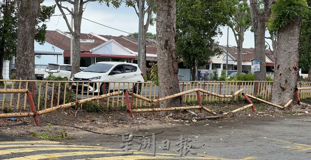 （古城第三版主文）默迪卡花园大路栏杆“凹形”新设计迎旅游年？