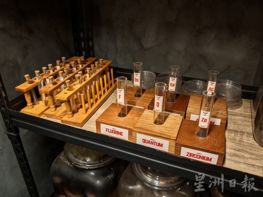 (古城第二版主文)专栏《你动摇了吗》:密室逃脱动脑筋,沉浸在另一个世界解谜题