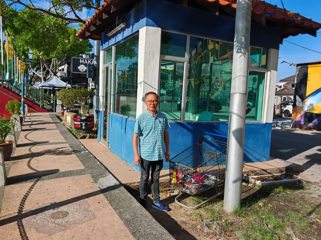 (古城第二版主文)甘榜乌鲁停车场又出现非法收取停车费,刘志俍要求市政厅及警方严正看待