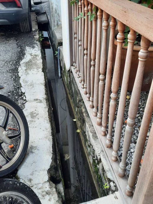 (古城第二版主文)祈安律及新街多处水管爆裂