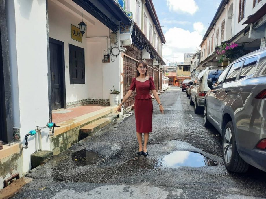 (古城第二版主文)祈安律及新街多处水管爆裂