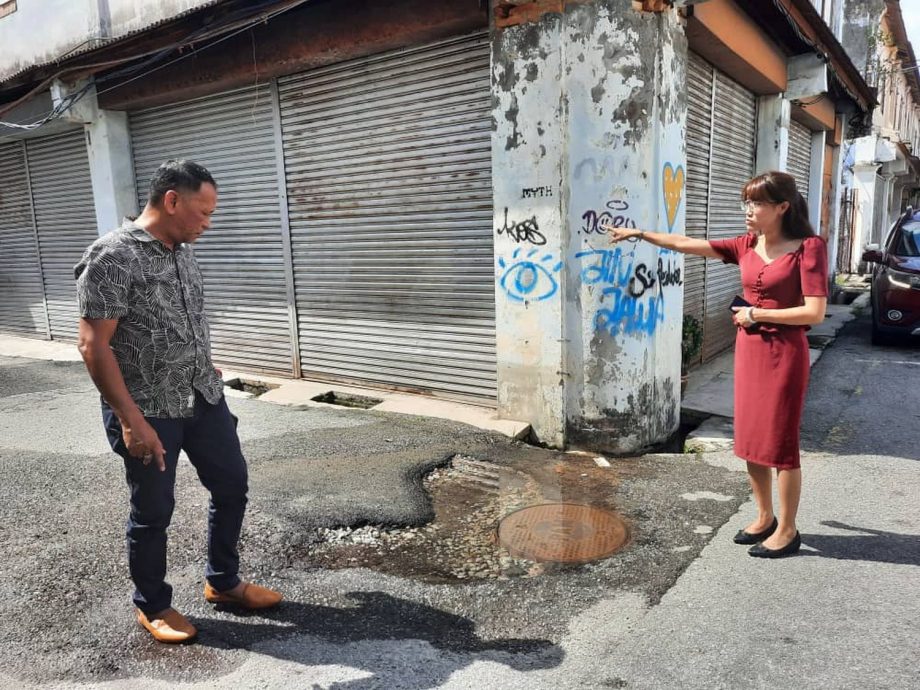 (古城第二版主文)祈安律及新街多处水管爆裂