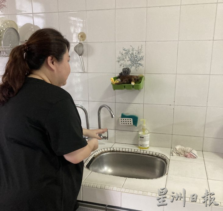 (已签发)柔:亚罗拉新村附近数花园住宅区 长期面对水供问题