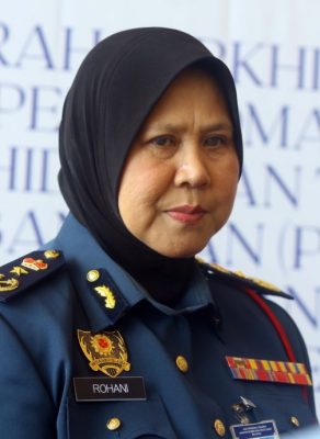 (已签发)柔:柔消拯局肯定付出和贡献 175消拯员获颁表扬状