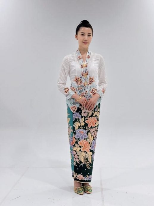 (已签发)柔:狮城二三事:《小娘惹之翡翠山》造型曝光 欧萱‘山本月娘’重现