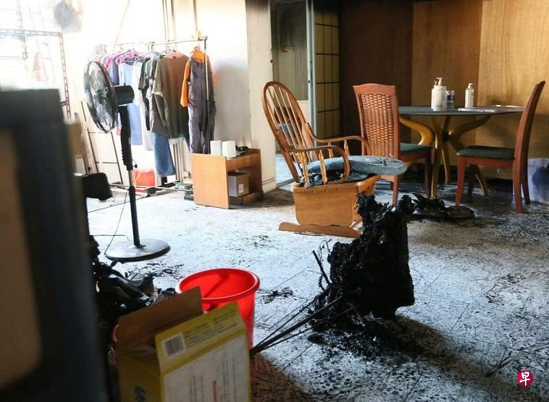 (已签发)柔:狮城二三事:代步工具起火爆炸酿伤亡 验尸庭:其中一台未向当局注册