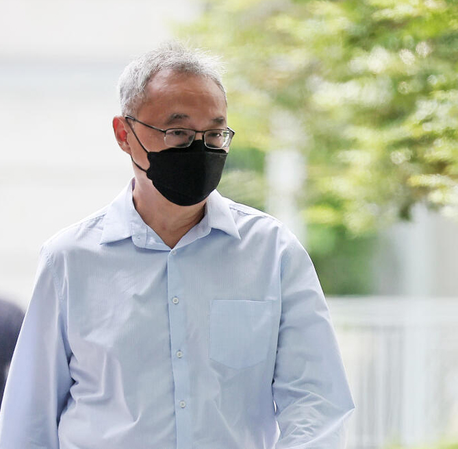 (已签发)柔:狮城二三事:呈37虚假报销 骗狮城国大逾8万新元 前教授监24周