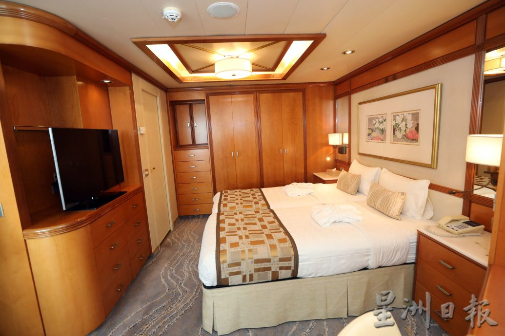 (早报可头)大都会/和平船(Peace Boat)