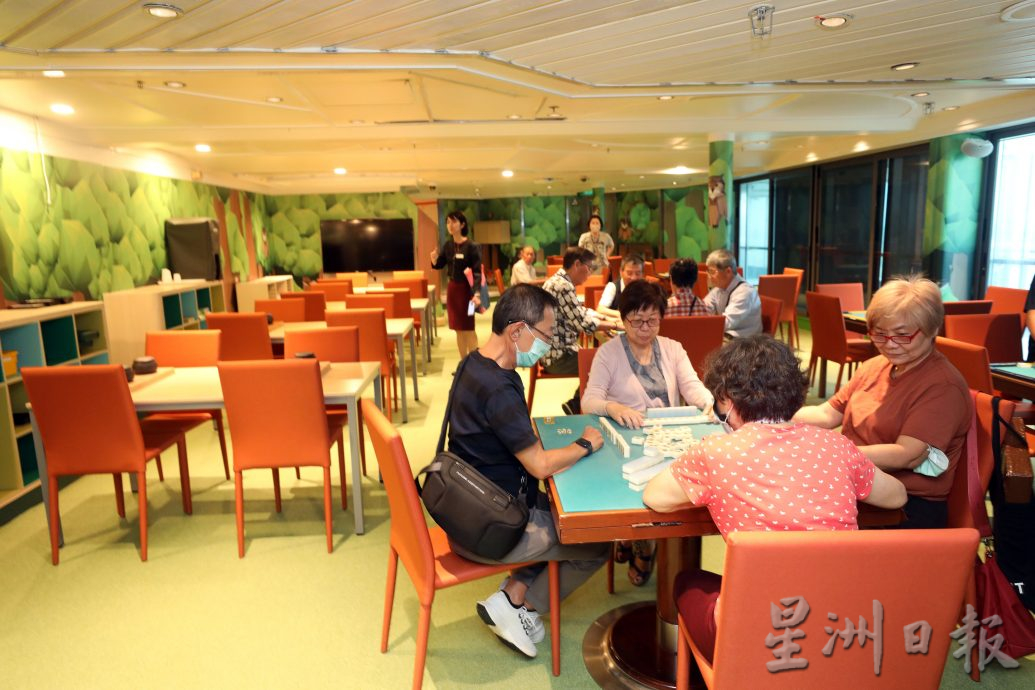 (早报可头)大都会/和平船(Peace Boat)