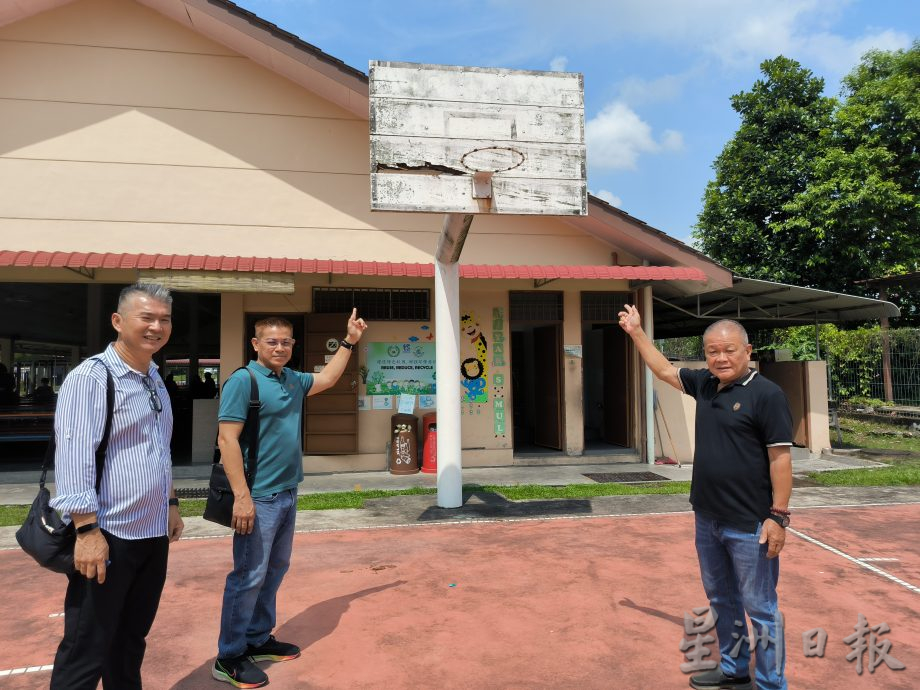 (有劳编辑签发)柔:版头之一:本报活动:Tiger星洲华教义演义演列车10月10日助道文华小筹100万