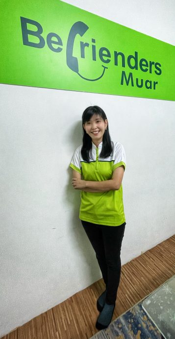 【暖势力】： 90后视障心理师 生命线上与死神交手