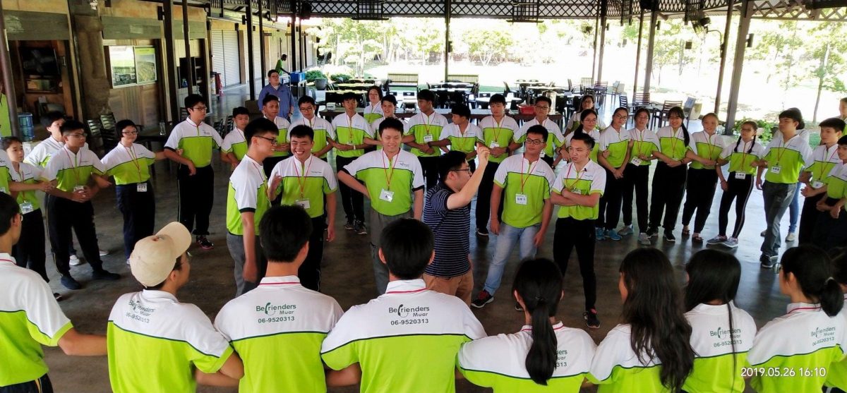 【暖势力】： 90后视障心理师 生命线上与死神交手