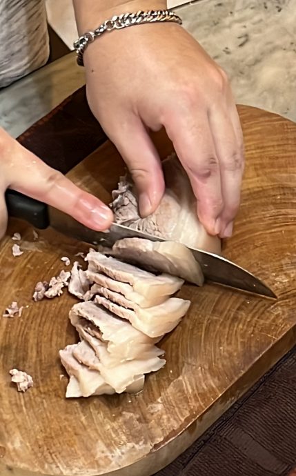 【私房好菜】：儿子掌勺温暖家人的心