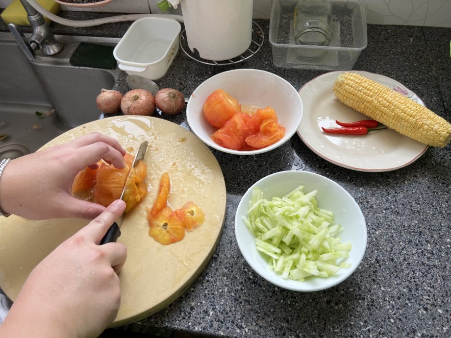 【私房好菜】：儿子掌勺温暖家人的心