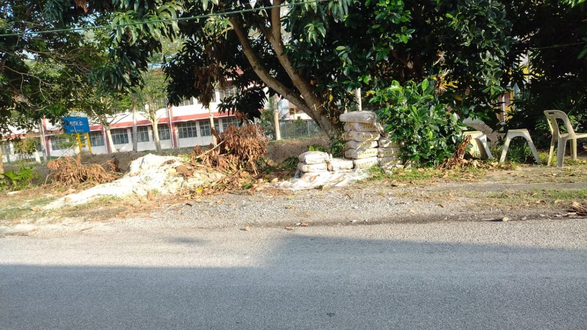 (版2头)大都会/沟渠提升工程进展缓慢