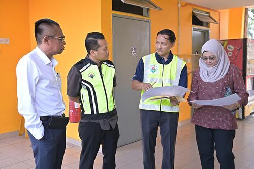 (版3头)大都会/佳节捣毁行动展开迄今,开39罚单并控3违规工厂!