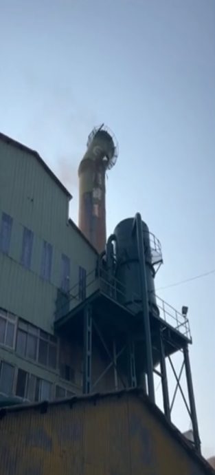 (视频)躲过二战、不敌强震 百年台糖虎尾糖厂烟囱断裂