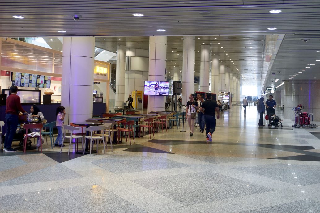 KLIA枪击案 | 枪手一子弹射到手推车！婴儿逃过一劫