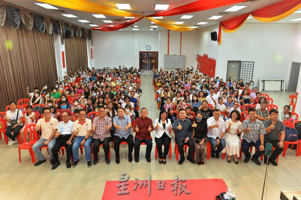 NS2主文/周世扬:从过去吸取经验 政府应探讨处理敏感课题手法