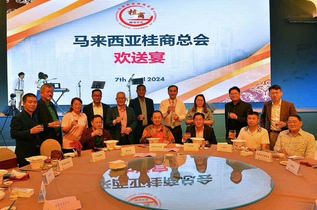 NS芙蓉:吕海庭:桂商总会是商脉大平台,将继续给各界提供支持