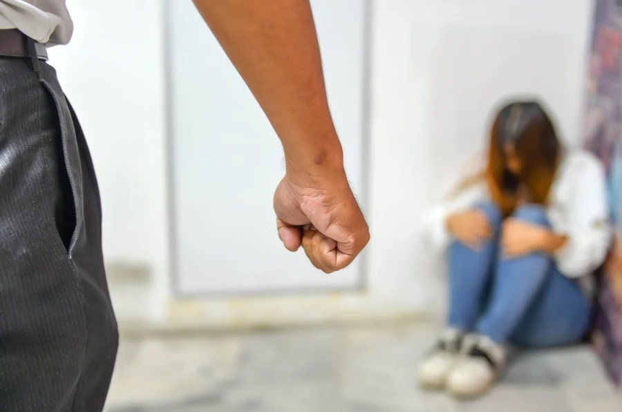 11问题致家暴主因
警方:部分妻子出现精神问题 甚至想自杀