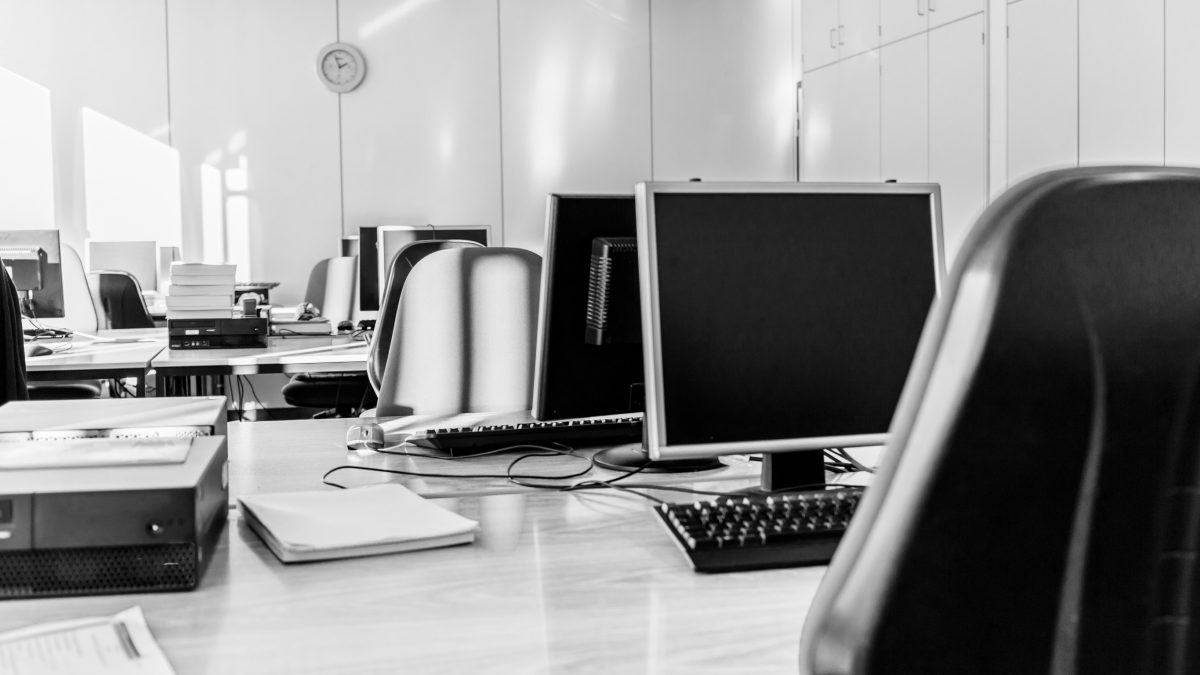 24/5城人小说——卸下/青定/方绍怡 HONG SAU YEE/740501125340/ongsauyee34@gmail.com/4054067512 PBB