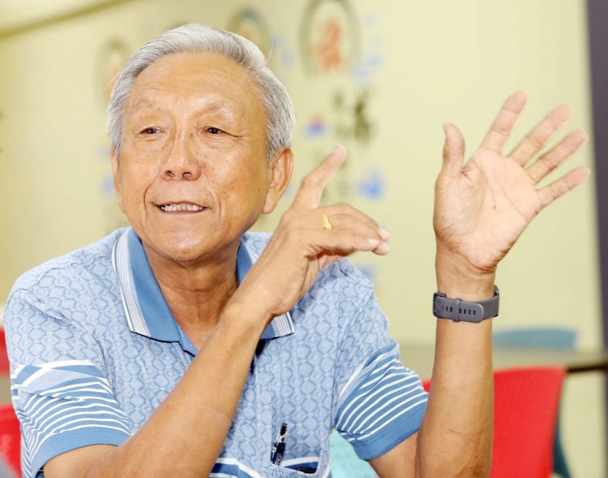 校园我“董”:四代在同校求学,黄开成子承使命效力启明!