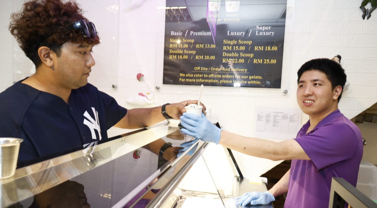 为成年自闭症患者提供就业机会