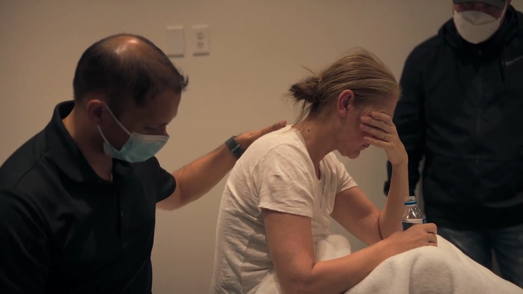 “如果我不能走我会爬” 席琳狄翁患罕病真实纪录曝光 