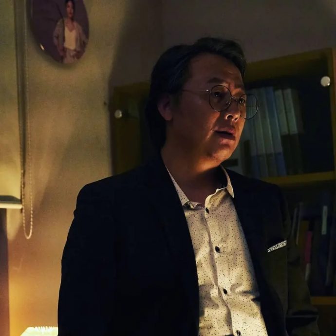 《与神同行》演员脑出血倒下 昏迷3个月未醒