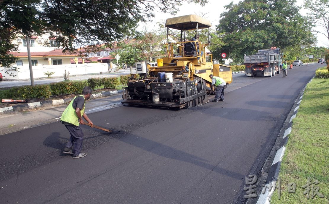 万合花园往同发超市路 6月进行提升工程