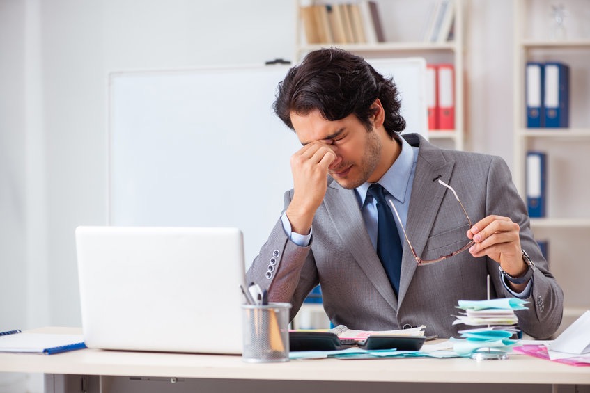 不敢到餐厅用餐乱花钱 29岁就有38万存款!