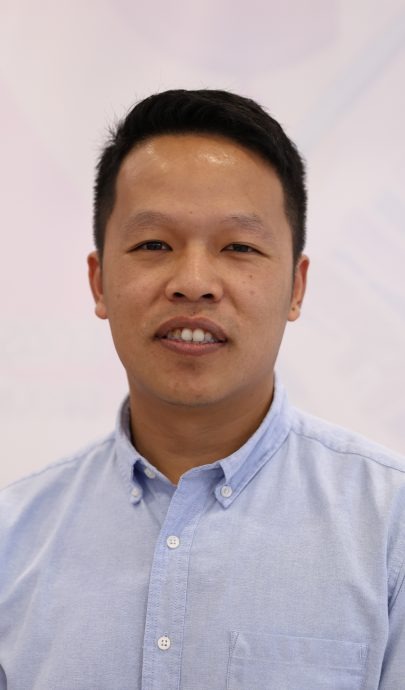 东：关丹市政厅年花35万令吉聘树艺师照顾450棵年过50年老树，确保安全不危公众。 