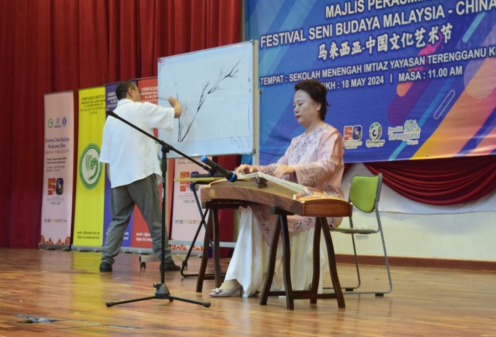 东：彭大孔院河北大学“马中文化艺术节”