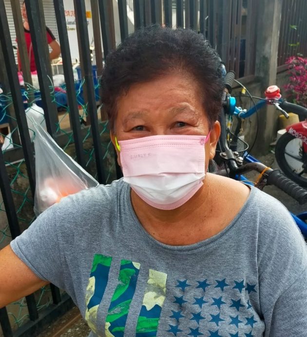东:新加坡确诊病例上升人们重戴口罩