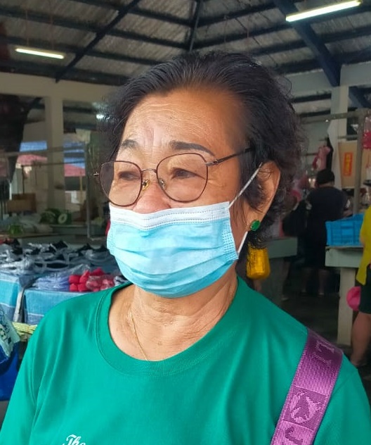 东:新加坡确诊病例上升人们重戴口罩