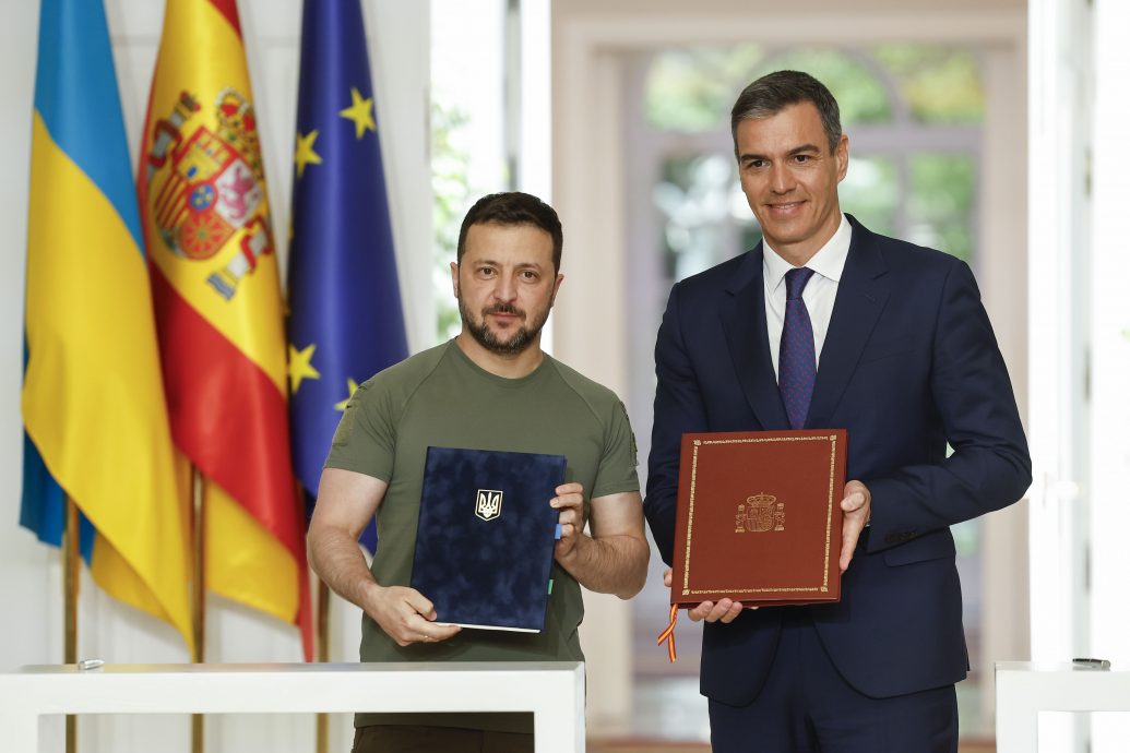 乌克兰和平峰会下月登场 泽连斯基吁习拜出席