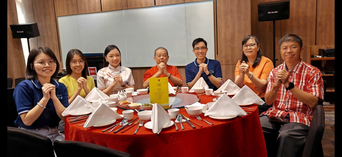 华青观摩团603庆三十五周年暨团友回团