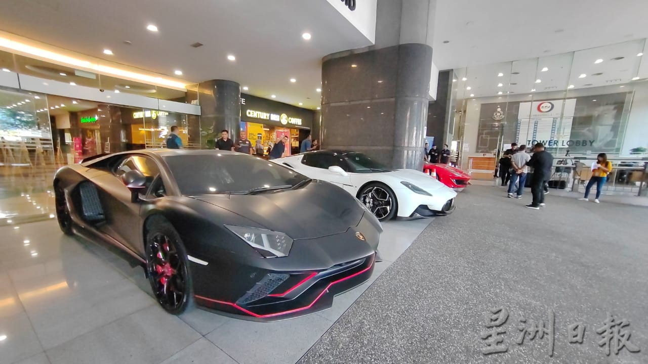 大本营转回我国 诈骗集团大肆“洗黑钱”·8名男女落网 兰博法拉利玛莎拉蒂全被扣