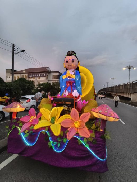 大都会/佛光山南方寺花车游行/14图