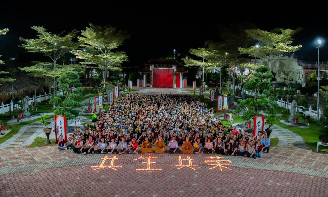 大都会/后面头/第15届“携手同圆”中学佛学会三好领袖培训营圆满落幕,有配图